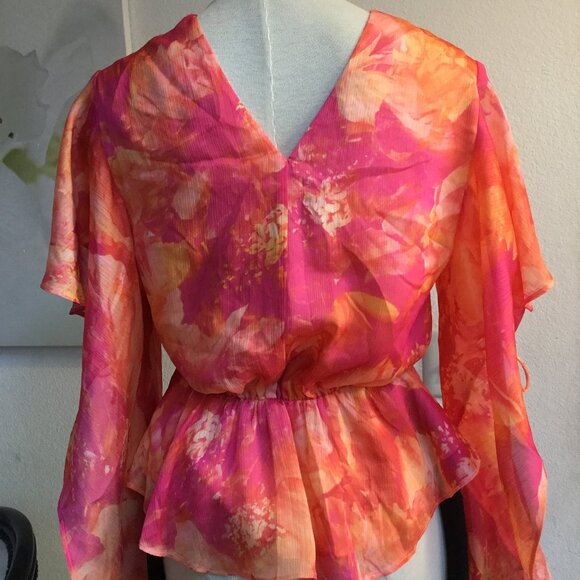 GUESS Printed Blouse Top Long Slit Sleeve Wrapped Ruched Waisted Chiffon S - Picture 10 of 11